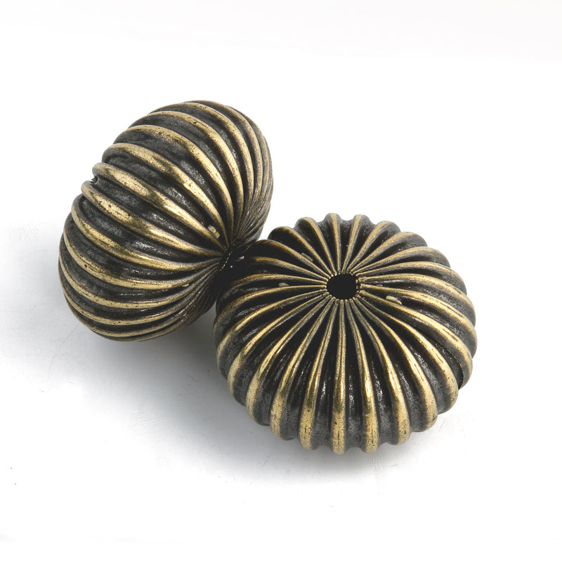 Vintage antiqued solid brass fluted squat melons. 10x15mm.Pkg of 2 b18-0125a