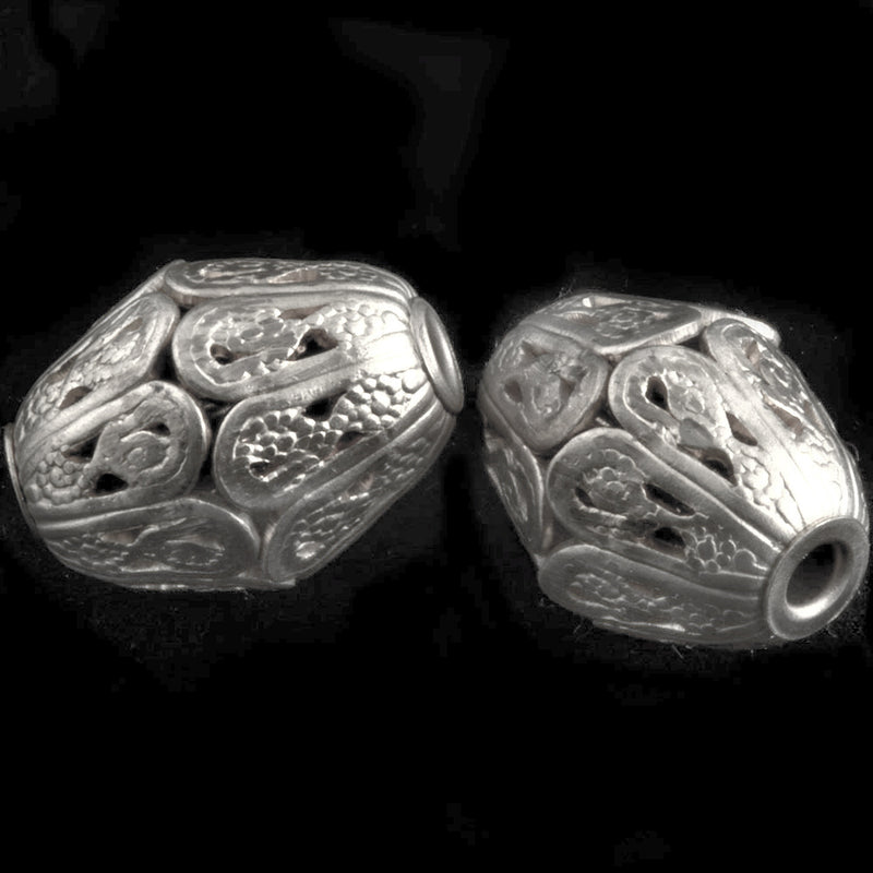 Silver plated brass filigree oval bead. 10x14mm. Pkg of 1. 