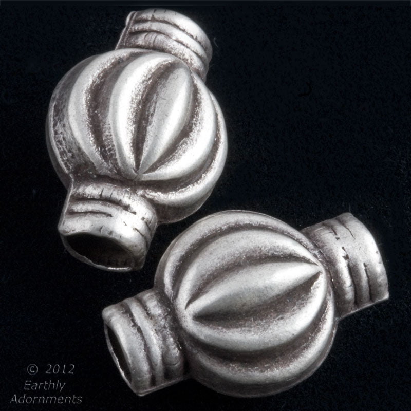 Old coin silver fluted bead from India 22x12x15mm 1 pc.