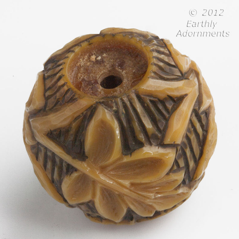 Fabulous one of a kind carved and stained bone umbrella handle. 40mm diameter. 1 piece.