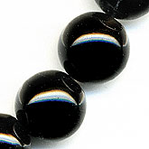 Natural black onyx rounds. 13mm. pkg of 4. b4-ony277-5