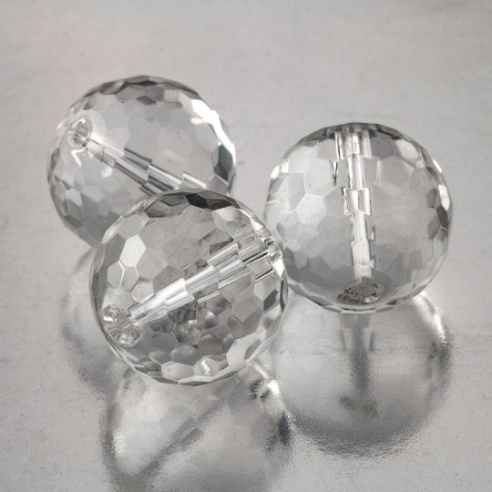 18 mm faceted genuine clear quartz crystal faceted round bead, Pkg of 1. b4-qua368sbk