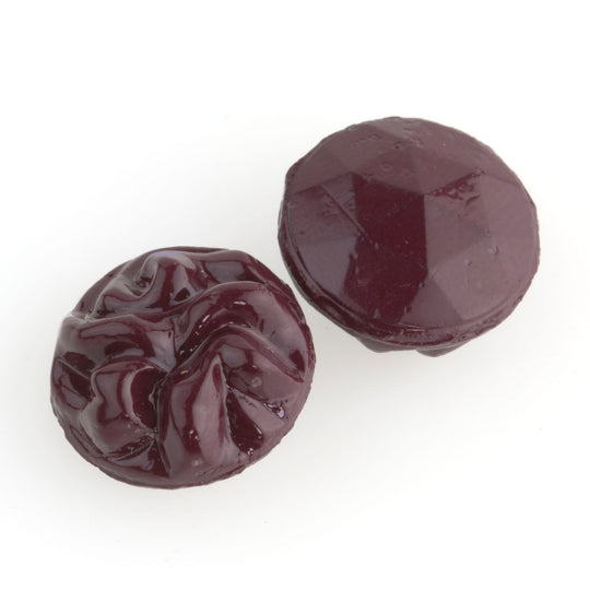 Ruffled or Faceted Round Cabochon, brown glass. 15mm. Pkg  2. b5-426