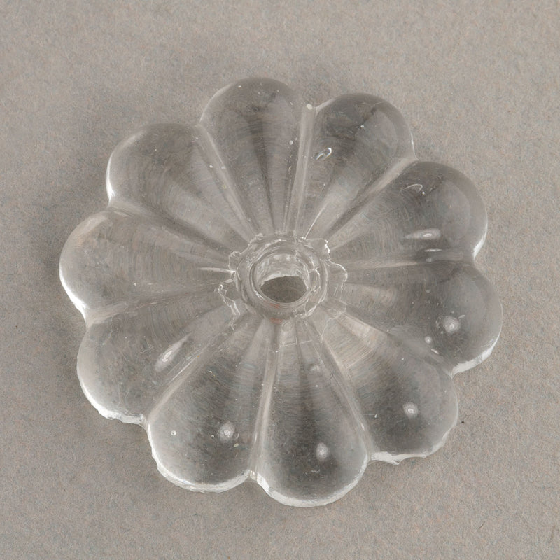 Vintage West German clear glass flatback flower. 25mm. Pkg of 1.