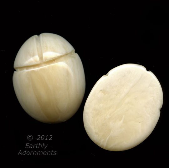 Faux Ivory Scarab Cabochon, off white plastic. 26x21mm. Pkg 1.  b5-843
