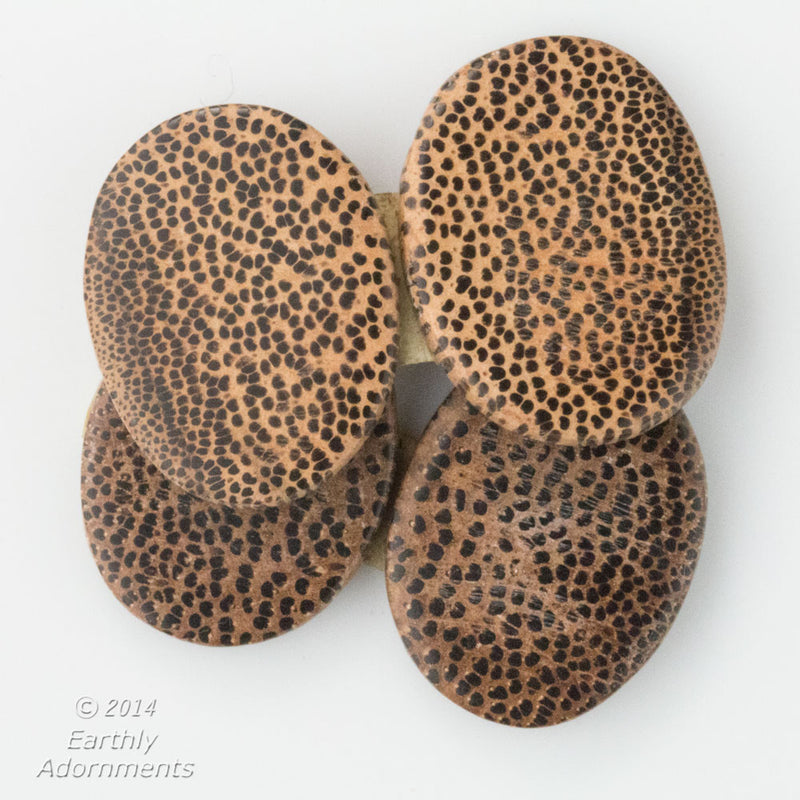Vintage Palm wood flat oval disks, no hole. 35x22mm. Package of 2.