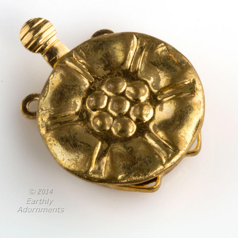 Vintage 2 strand solid brass daisy box clasp. 15mm. Pkg. 1.