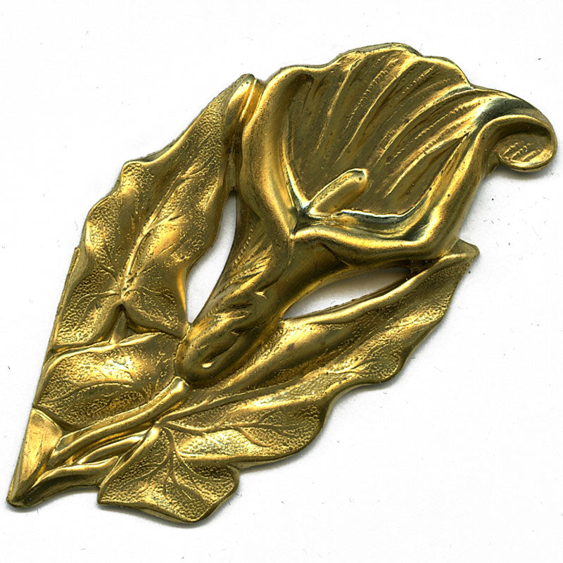b9-0911-Vintage brass floral stamping 30x55mm, pkg of 1