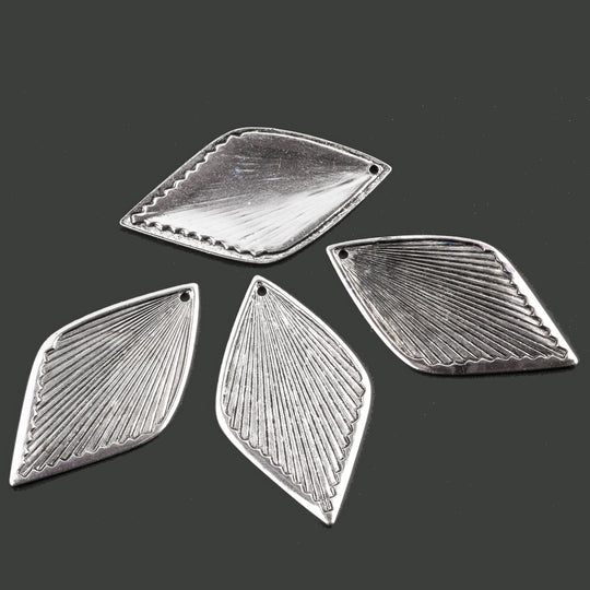 Vintage sterling silver plated  brass leaf pendant. 25x30mm. Pkg. of 6. b9-2125s