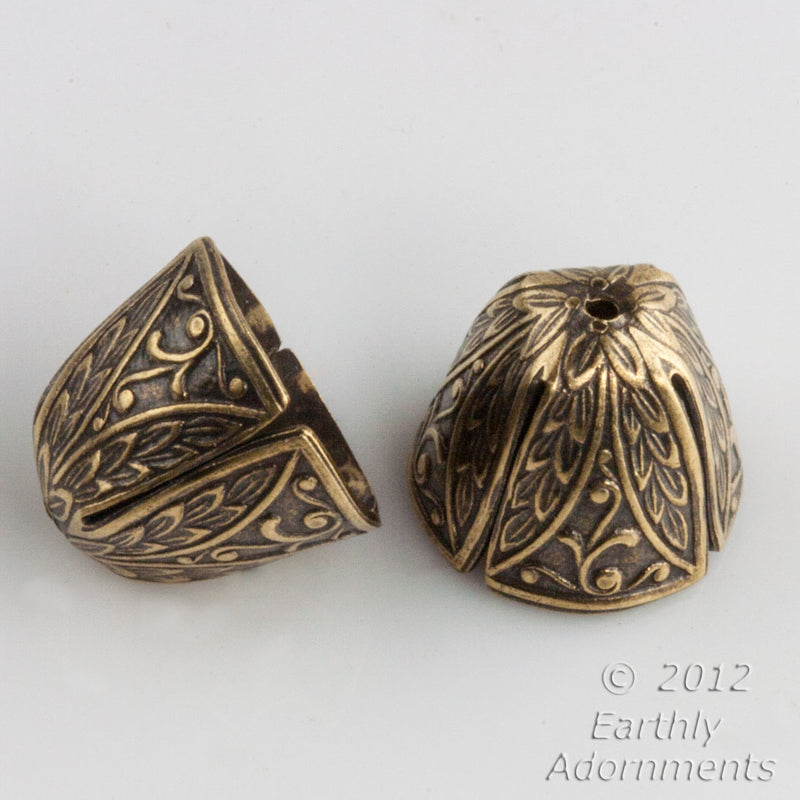Oxidized brass embossed cone cap. 12x14 mm. 4 pcs. 