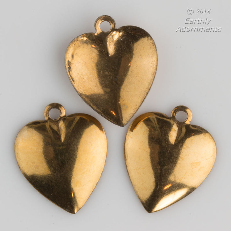 Vintage brass coated steel heart pendant. 18x15mm. Package of 10. 