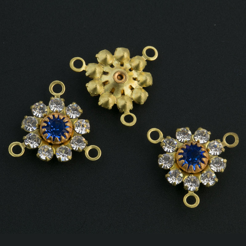 Vintage 18pp Swarovski sapphire crystal  3-ring raw brass flower pendant 11x13.5mm. PKG 2. 