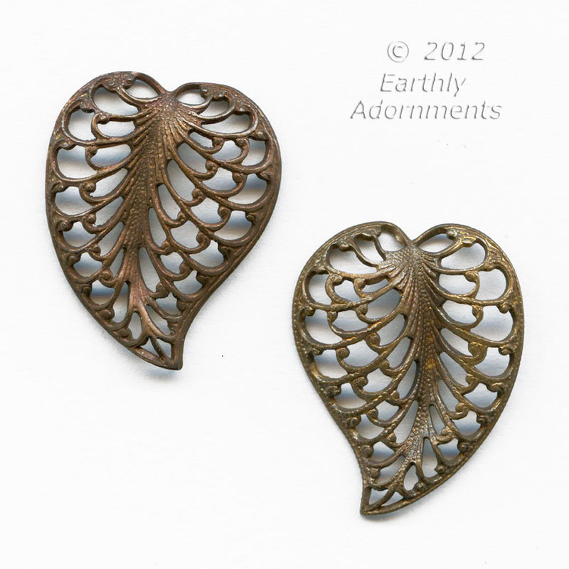 Brass filigree leaf. 15x20mm 1 pair