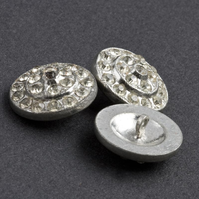 Vintage paste studded white metal domed button