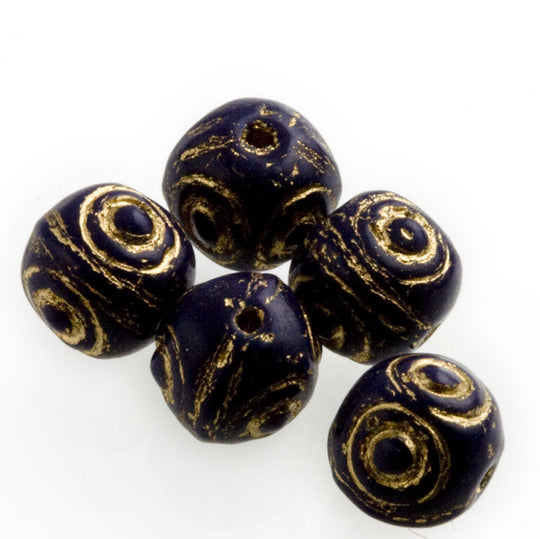 Contemporary midnight blue 7mm rounds with impressed gold decor. Czech. 25 pcs. b11-bl-1185