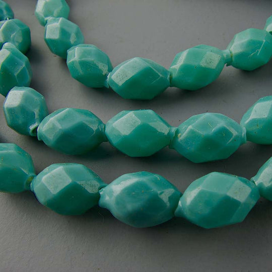 Vintage rare hollow glass faceted oval Japan 9x6mm Pkg of 25. b11-gr-1023(e)