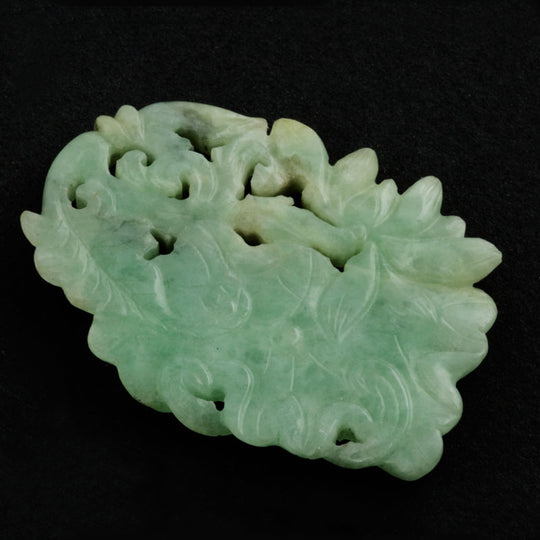 Vintage jade carved pendant, foliar design. j-pdja726