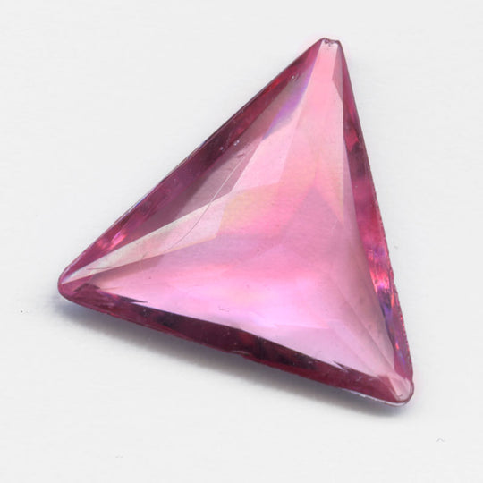 Triangular Cabochon, faceted rose glass. Czech. 22x19mm, pkg of 1. b5-677(e)