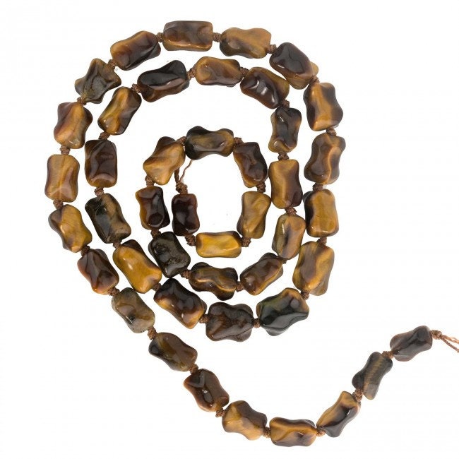 Vintage stock tiger eye agate knuckle beads. Graduated 10 to 15mm 23" knotted strand. b4-tig323(e)