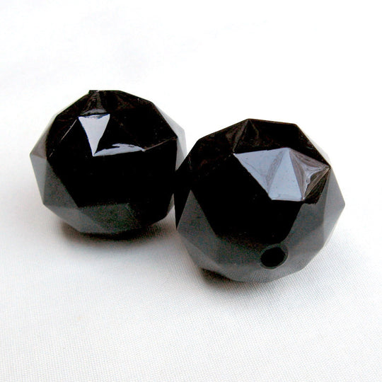 Rare vintage large hollow jet glass rounds. Occupied Japan. 26x28mm pkg of 1. b11-bw-0991