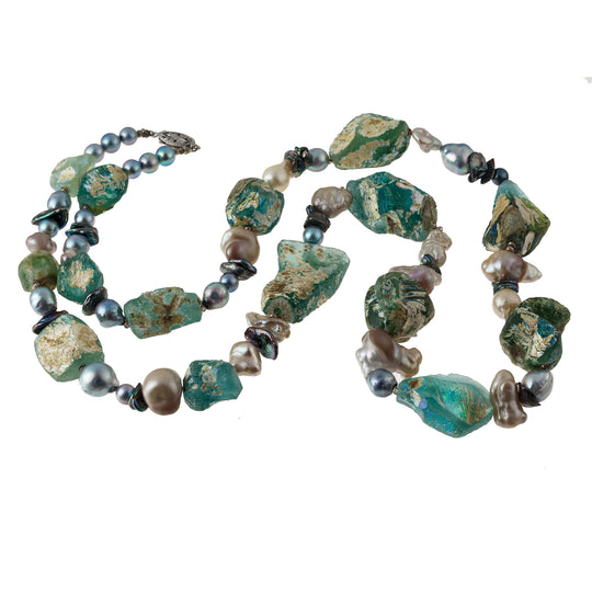 Ancient Roman era iridescent Bactrian glass and pearl necklace. nlbd2175