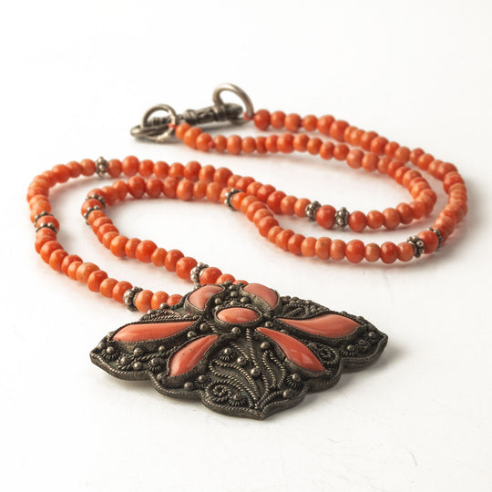 Mediterranean Coral Necklace with coral pendant, 18 inches. j-nlja917