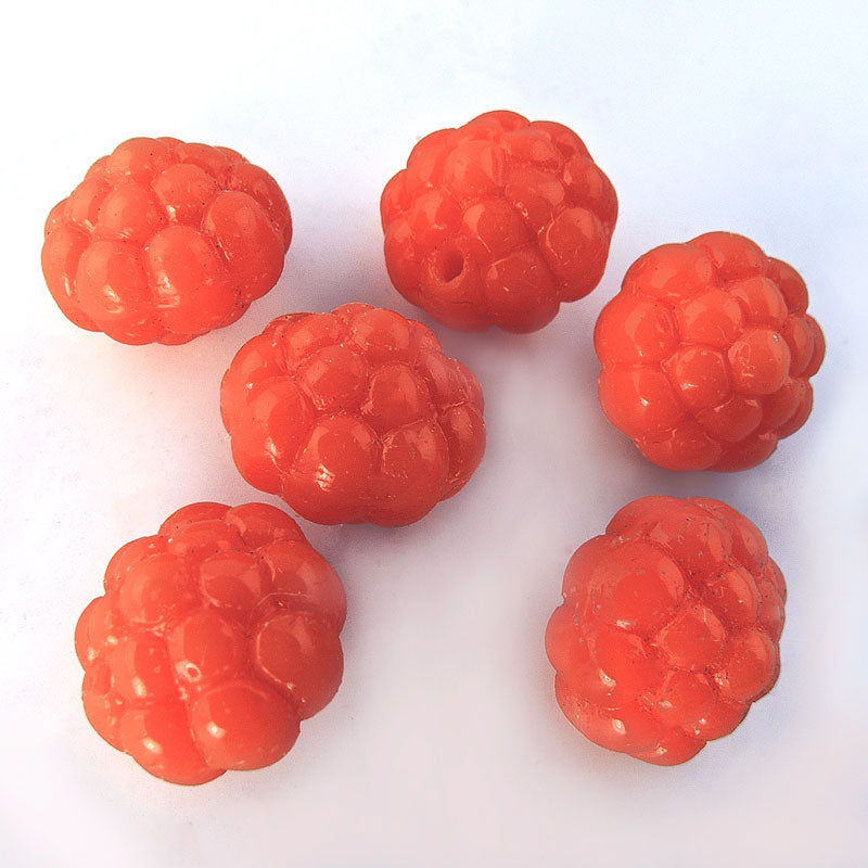 Vintage Austrian molded berry bead pendants, 10mm, Pkg of 10. 