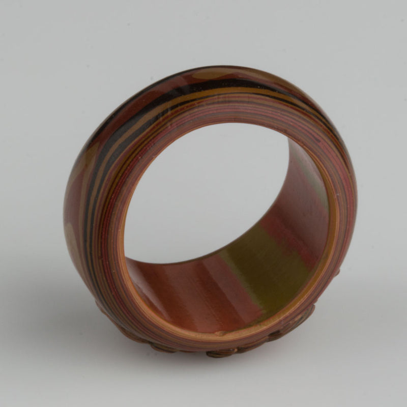 Vintage 1970s Japanese Mokume hand carved lacquered wood ring. Size 6 1/4